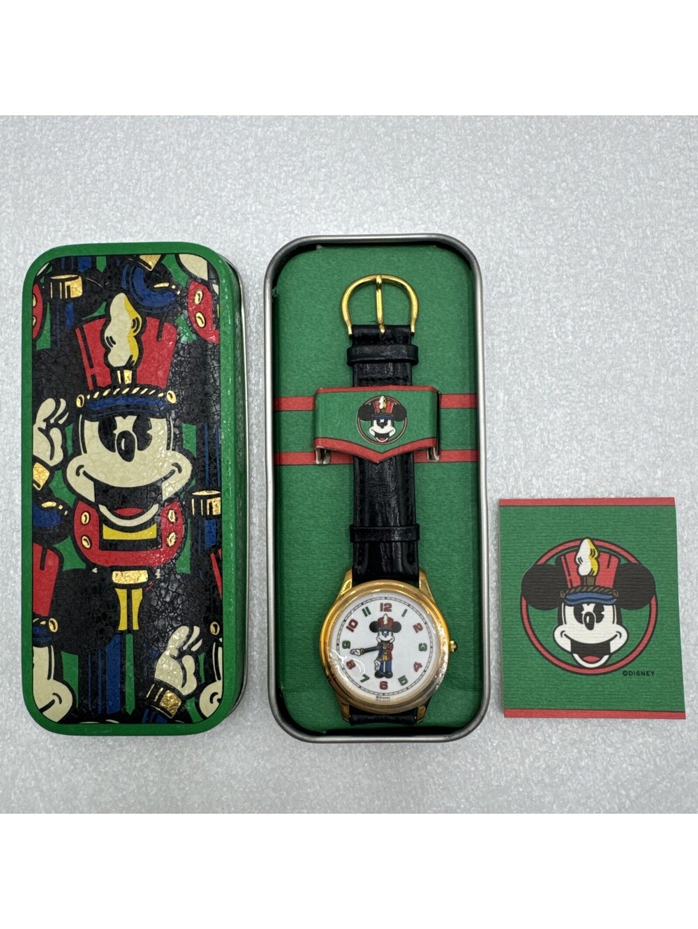 1992 Disney Store Fossil Christmas Mickey Nutcracker Analog Watch Leather Band